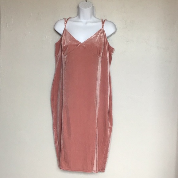 Forever 21 Dresses & Skirts - 🆕 Forever 21 Dress